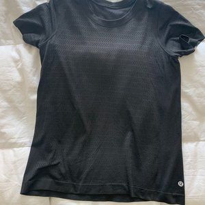 Lululemon Swiftly Breathe Black Short Sleeve Shirt